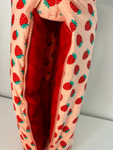 Load image into Gallery viewer, Strawberry BBB